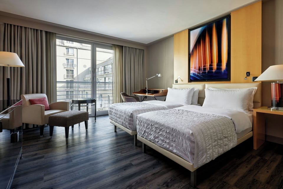 Deluxe Room, 2 Twin Beds, Garden View | Premium bedding, down comforters, pillowtop beds, in-room safe