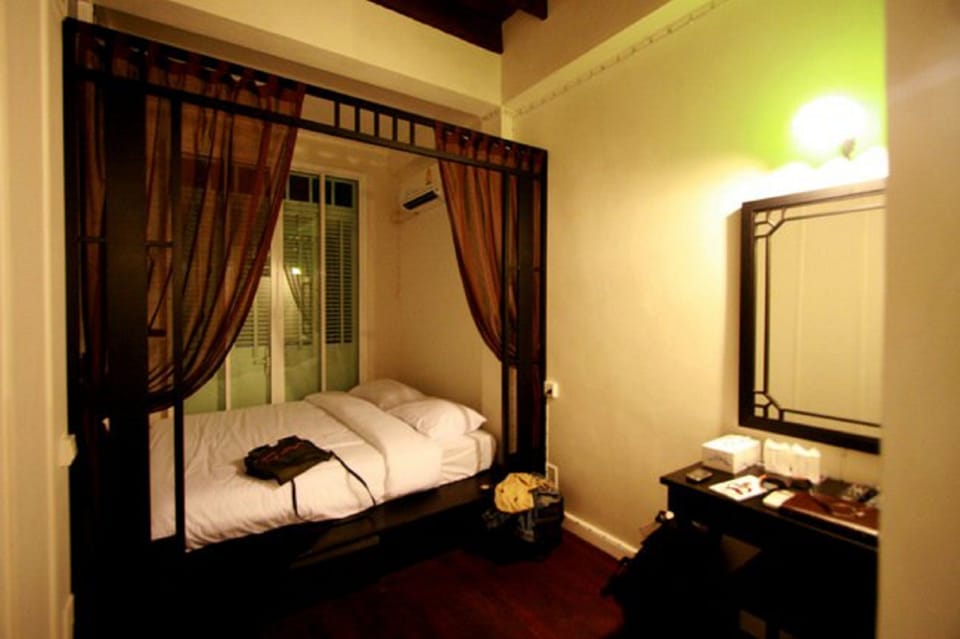 Standard Room, 1 Double Bed, Balcony | Desk, blackout drapes, free WiFi, bed sheets