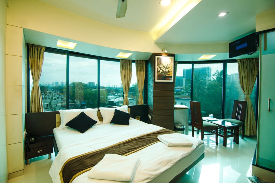 Superior Double or Twin Room | City view