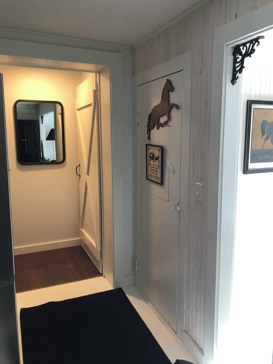 Standard Room (Coachman's Quarters) | Bathroom | Designer toiletries, towels, soap, shampoo