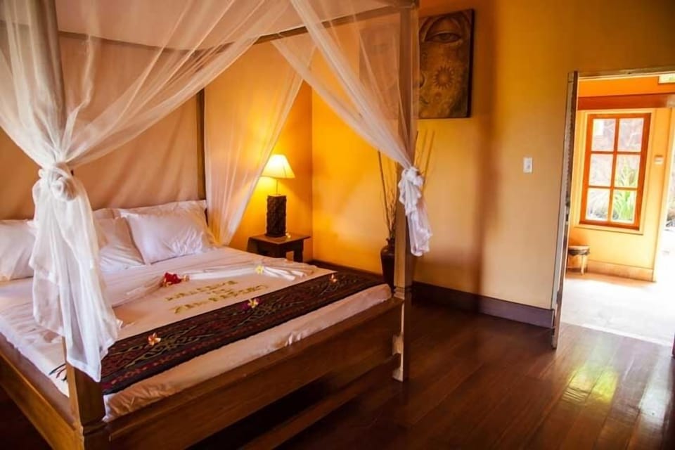 Minibar, in-room safe, soundproofing, iron/ironing board