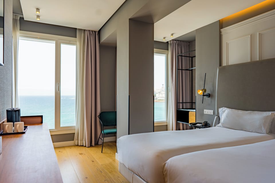 Minibar, in-room safe, blackout drapes, soundproofing