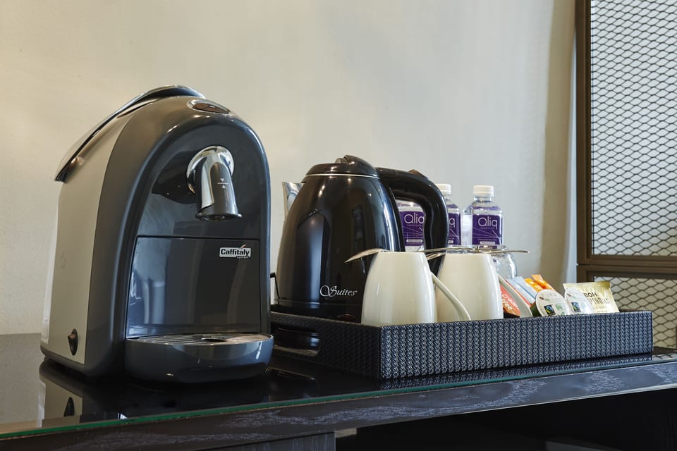 Junior Suite | Coffee and/or coffee maker