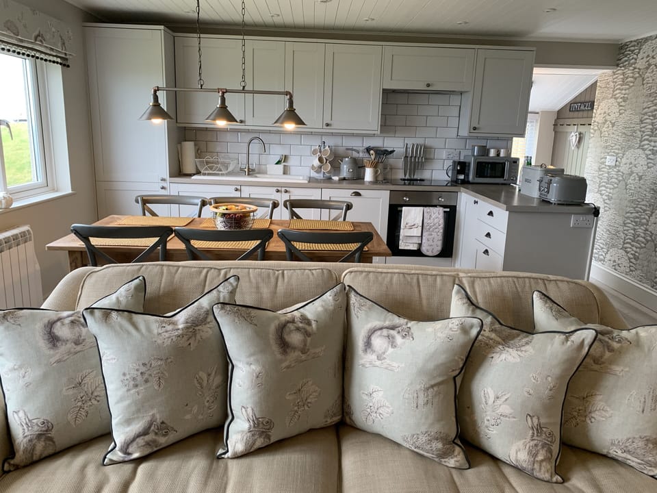 Luxury Self-Catering Apartment No 1 (Not Pet Friendly) | Living area