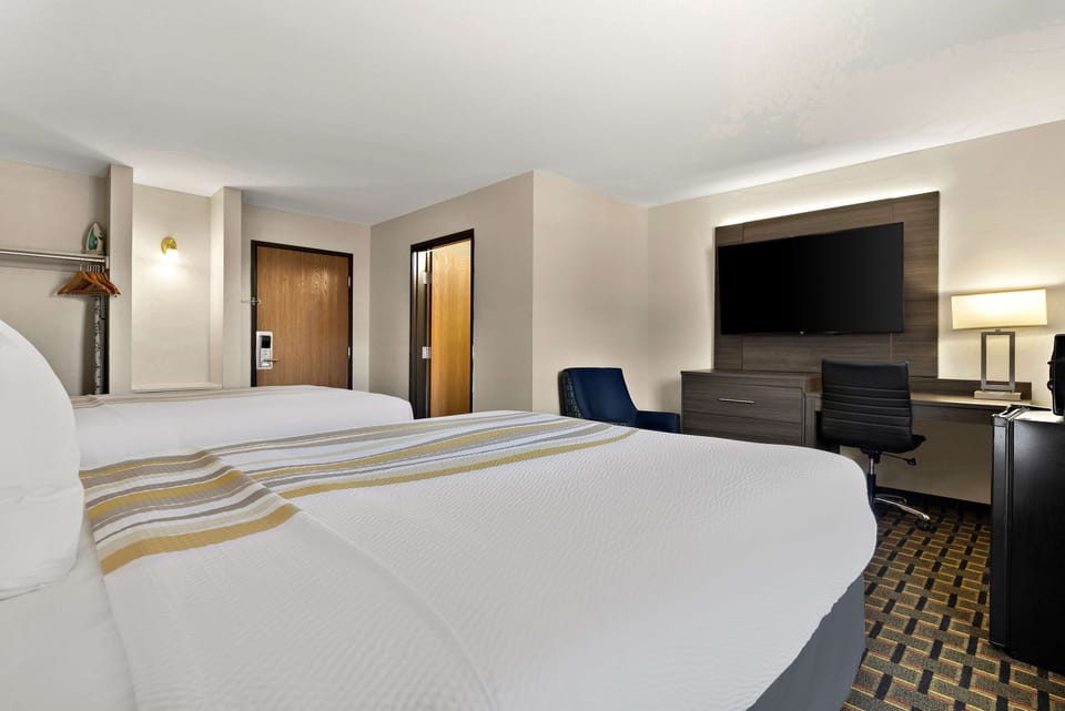 Standard Room, 2 Queen Beds, Non Smoking, Refrigerator & Microwave | Individually decorated, individually furnished, desk, laptop workspace