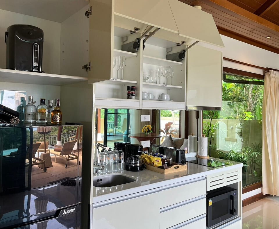 Private kitchenette