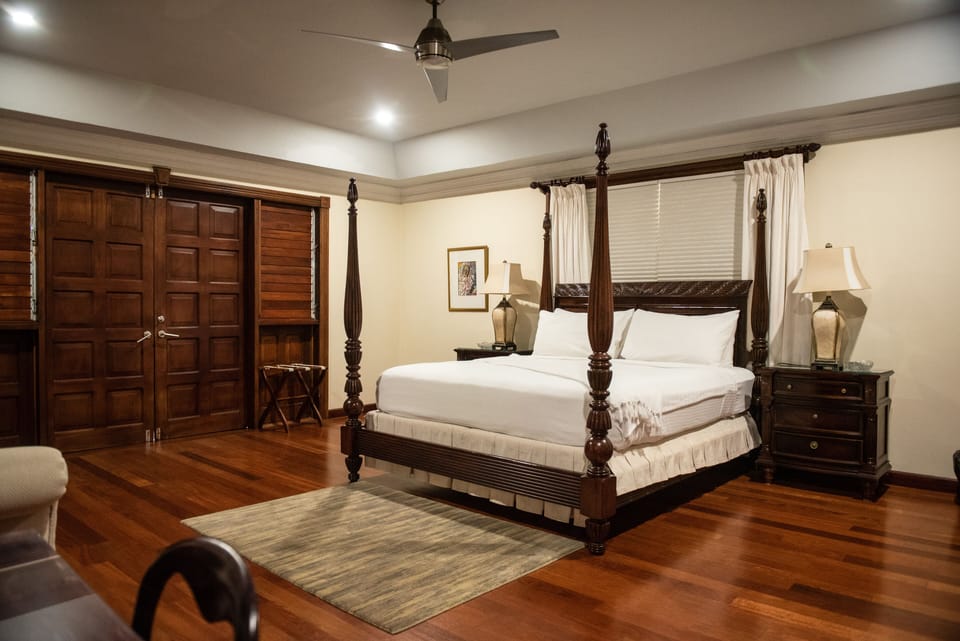 Villa | 8 bedrooms, WiFi (free)