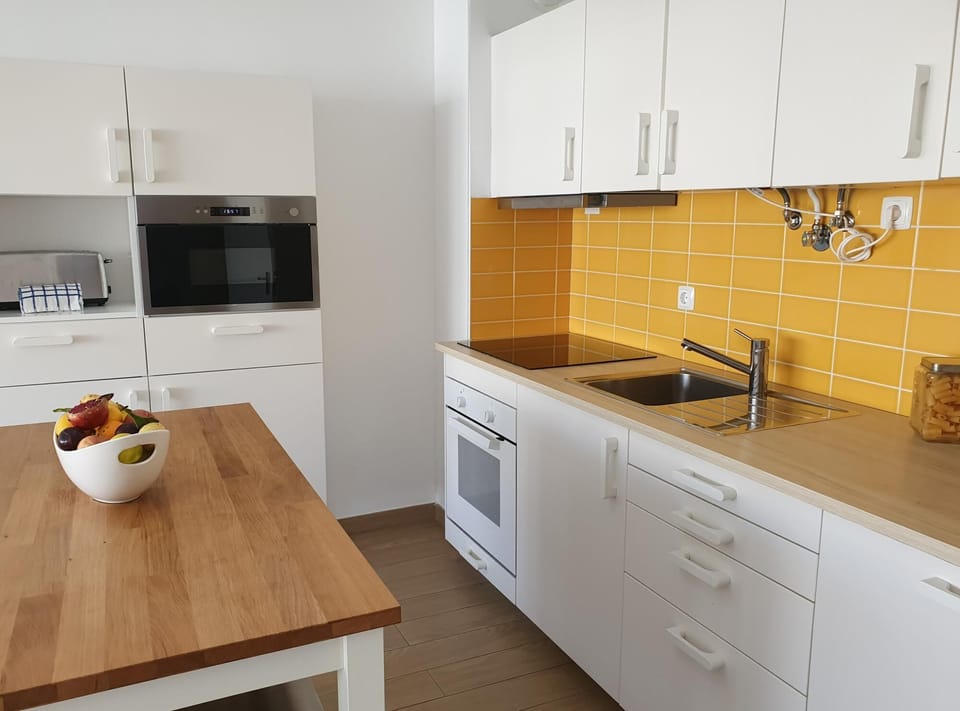 House | 1 bedroom, iron/ironing board, WiFi