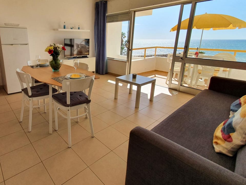 T1 Praiamar 3F FR MAR A C Estacionament Apartment in Quarteira