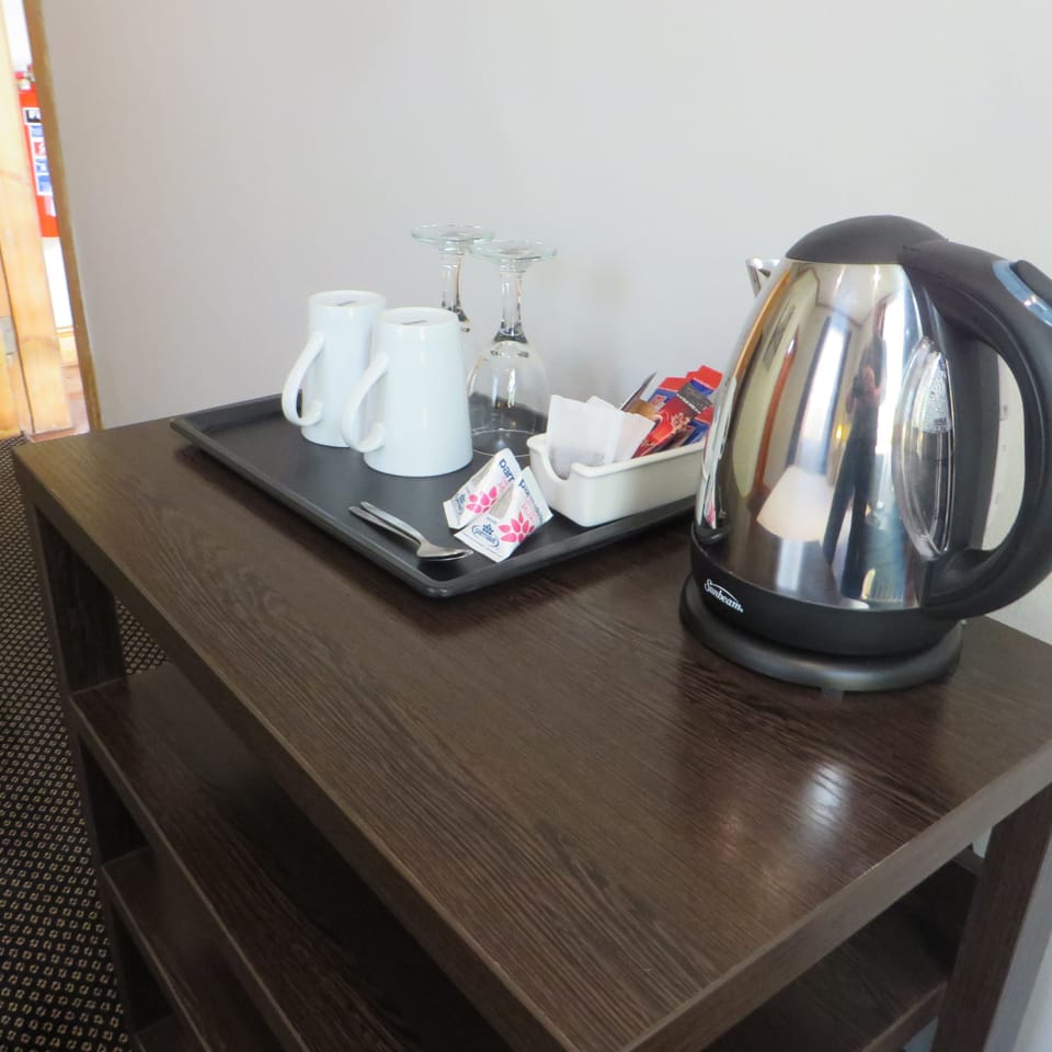 Double Room | Coffee and/or coffee maker