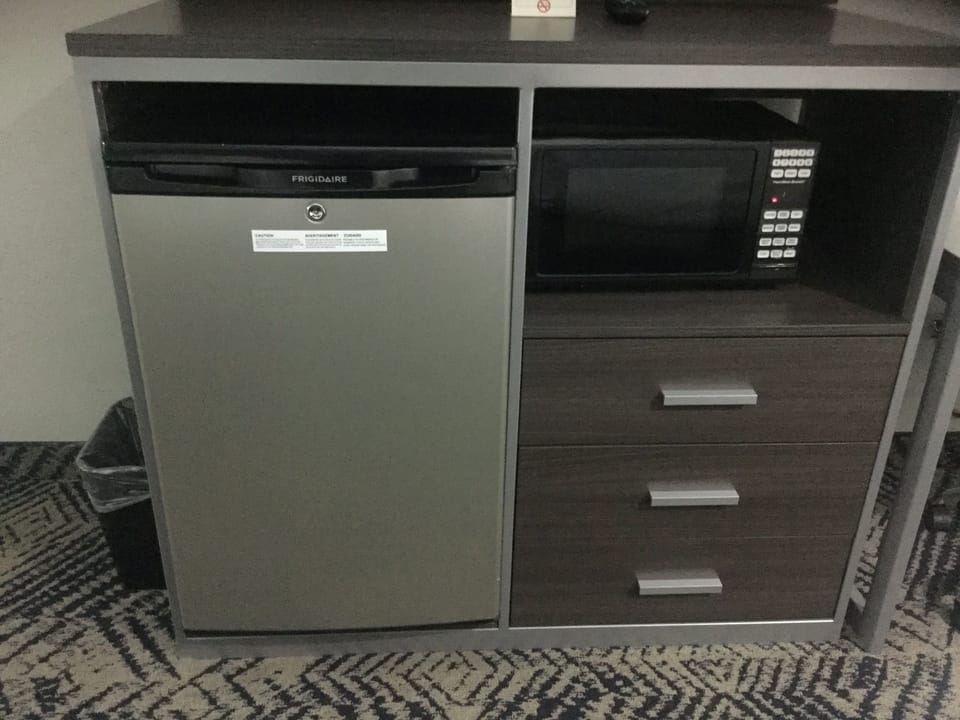 Room, 2 Double Beds, Non Smoking | Desk, iron/ironing board, free WiFi, bed sheets