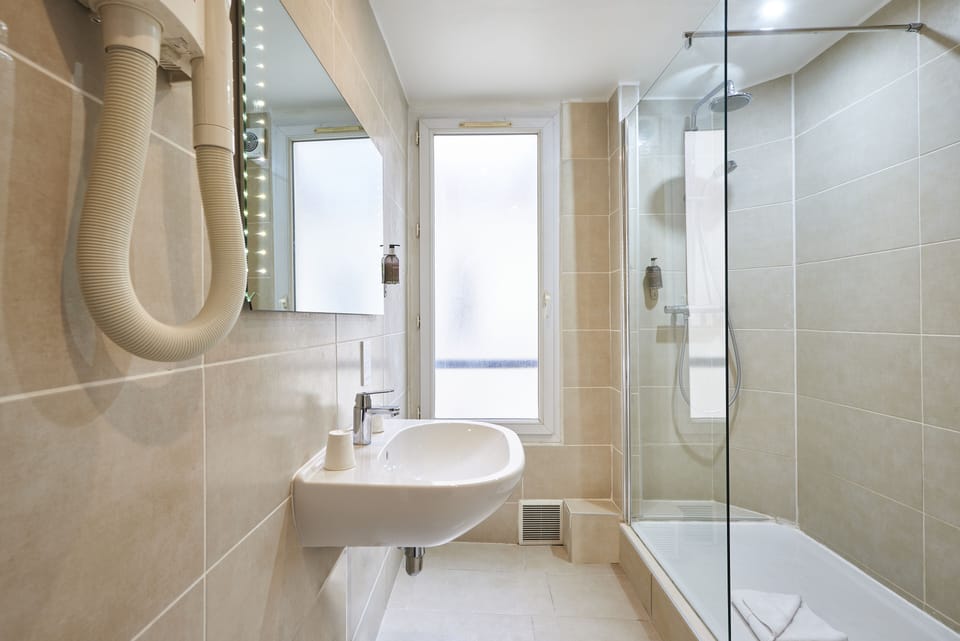 Eco-friendly toiletries, hair dryer, towels