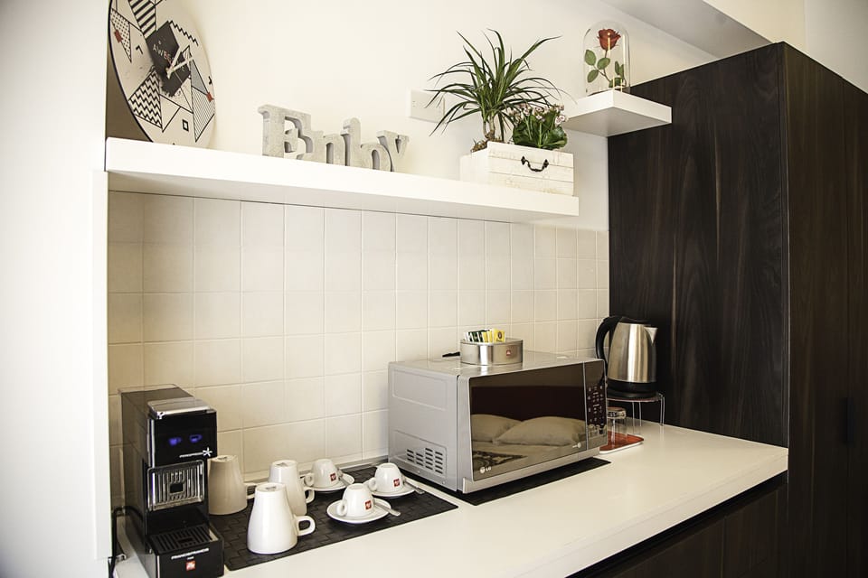 Comfort Triple Room, Balcony | In-room safe, iron/ironing board, free cribs/infant beds, free WiFi