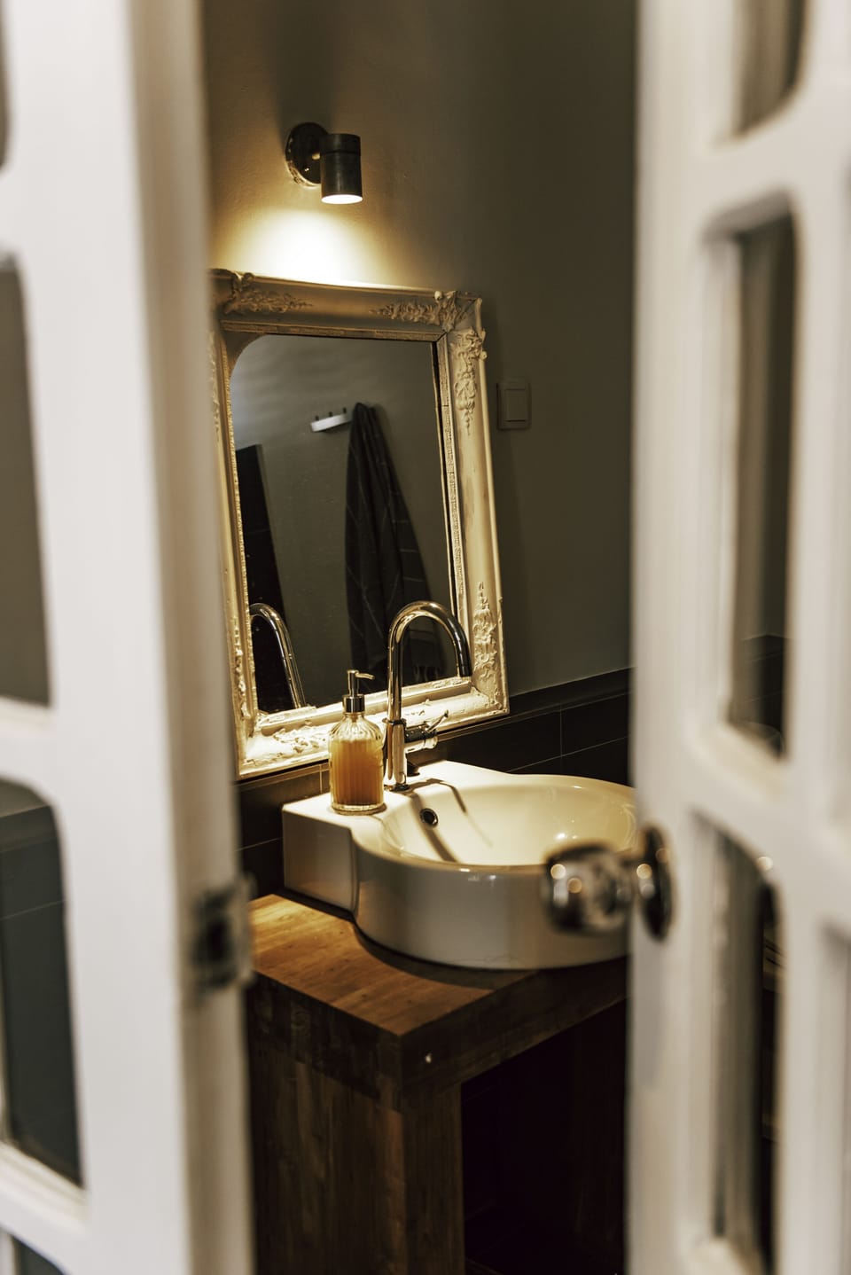 Standard Room | Bathroom | Shower, rainfall showerhead, free toiletries, hair dryer
