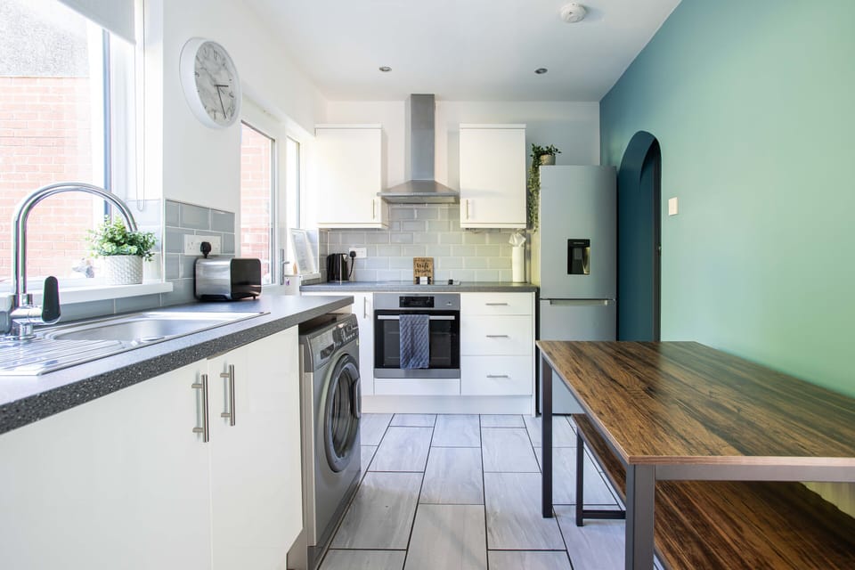 House, Private Bathroom | Shared kitchen