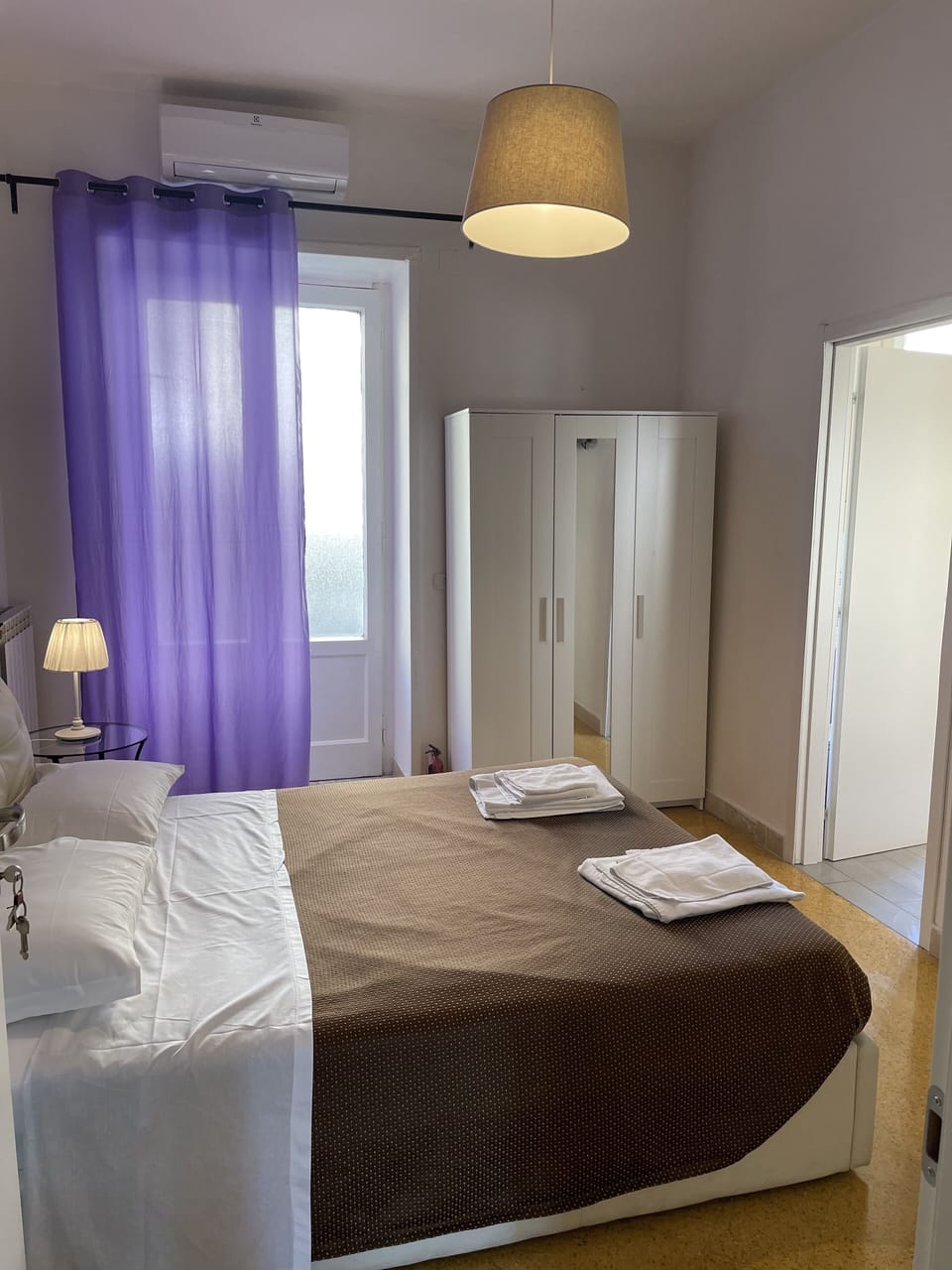 Basic Double Room, Ensuite (Violanda) | Interior