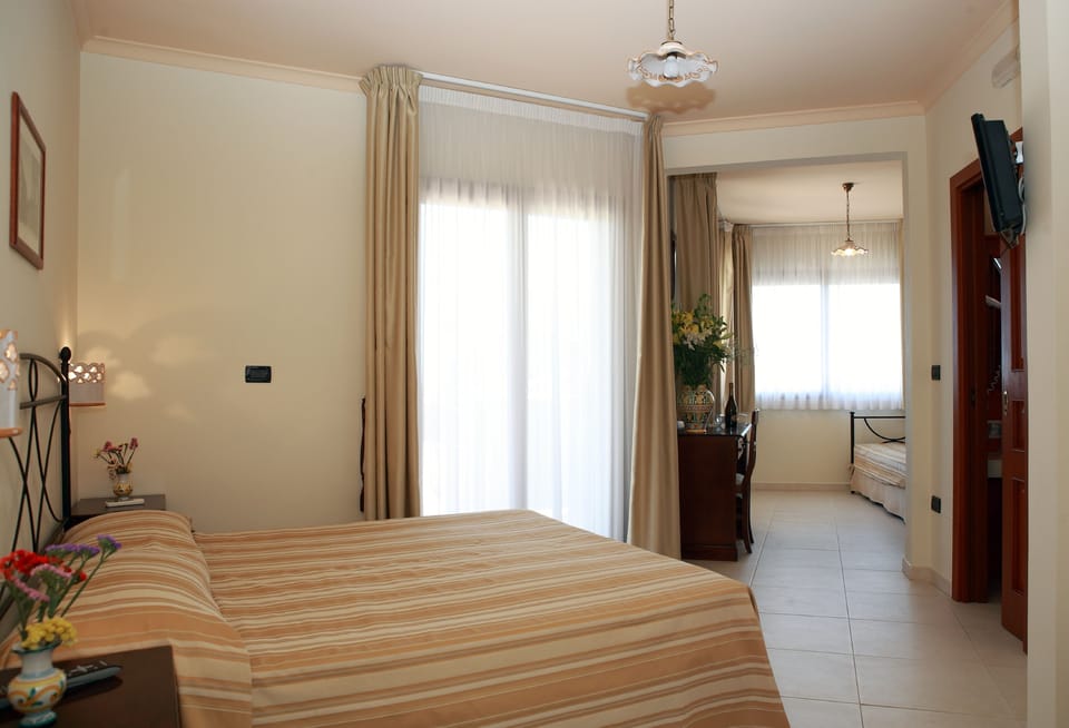 Minibar, in-room safe, soundproofing, cribs/infant beds