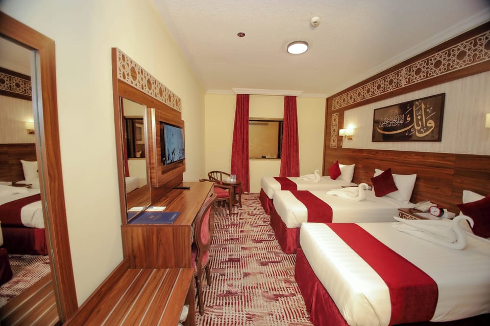 Premium bedding, in-room safe, iron/ironing board (on request)