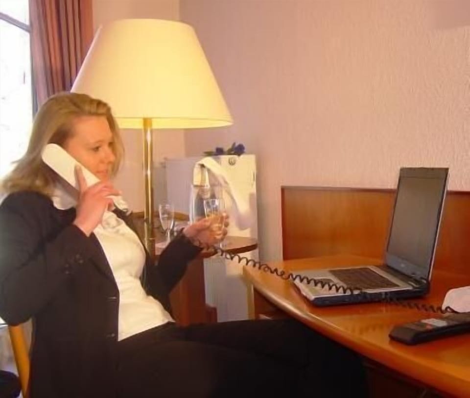 Double Room | Living area | TV