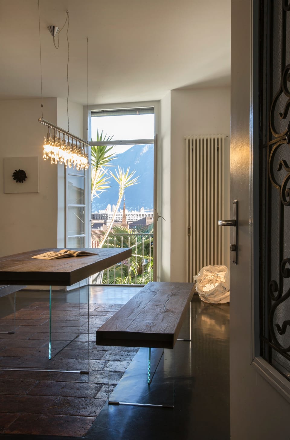 Design Suite, Balcony | In-room safe, individually decorated, individually furnished, desk