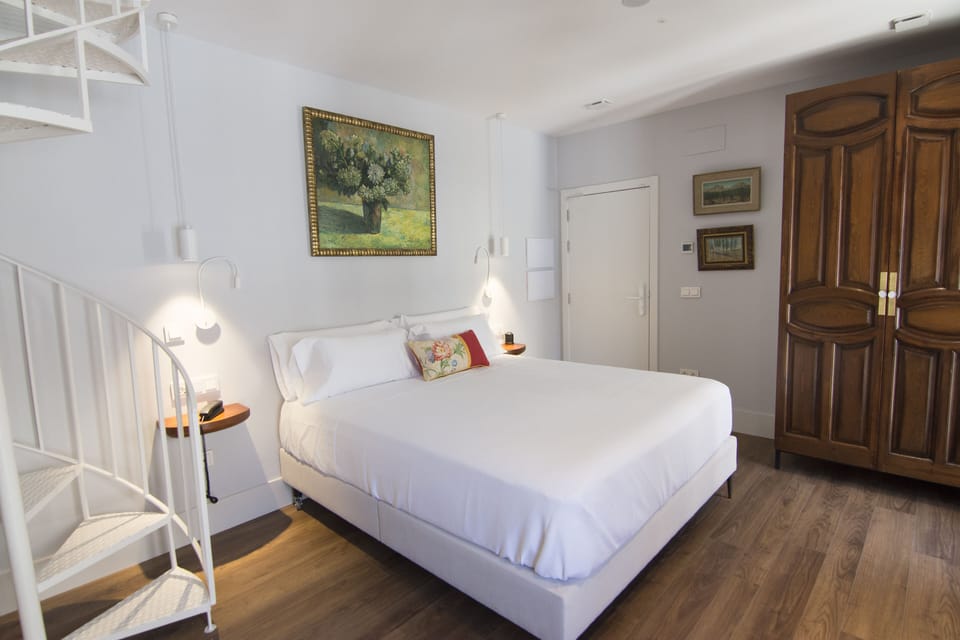 Superior Double Room | Premium bedding, in-room safe, individually decorated
