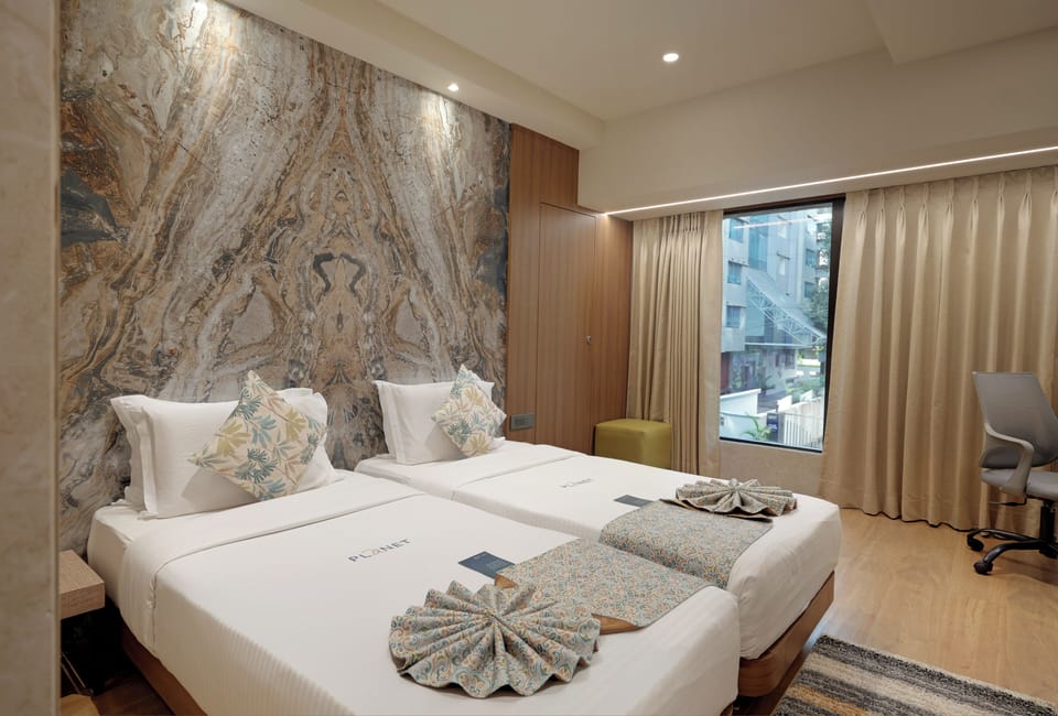 Basic Double Room | Individually furnished, desk, blackout drapes, free WiFi