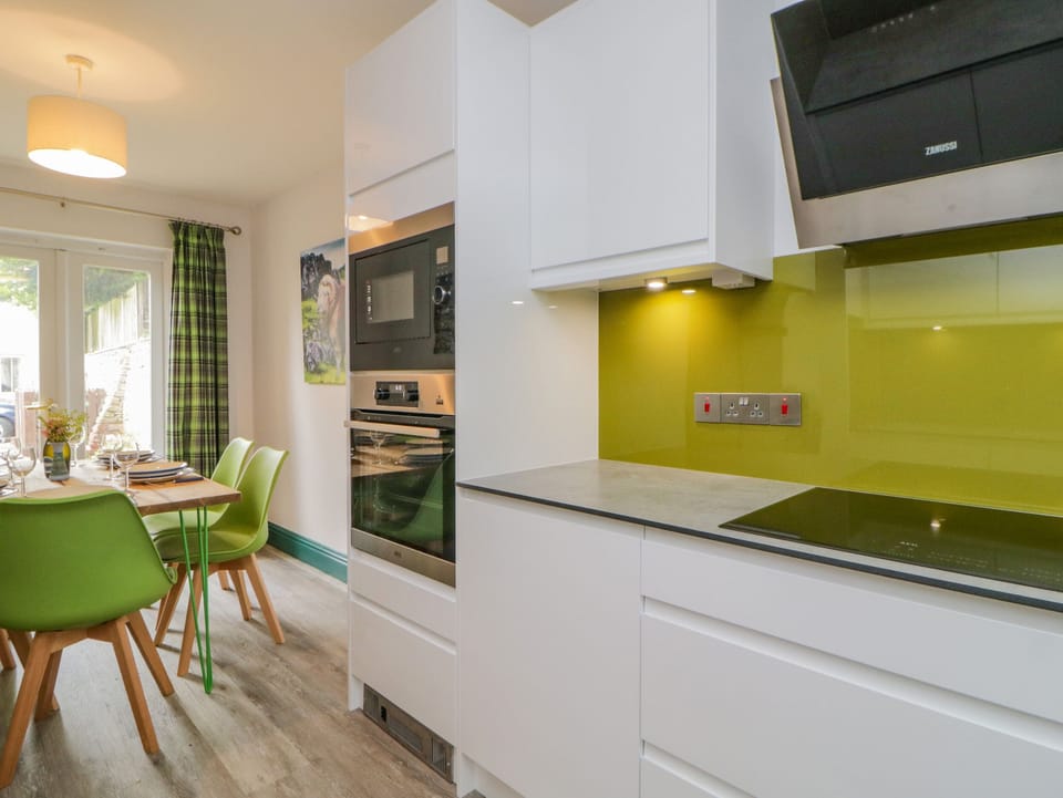 Cottage | Interior