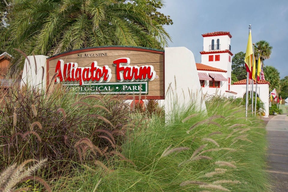 House (Atlantic Oaks Beach House) | Exterior