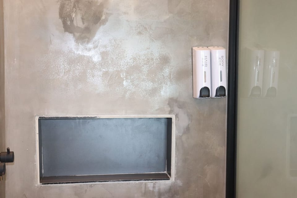 Panoramic Double Room | Bathroom | Shower, hair dryer, towels