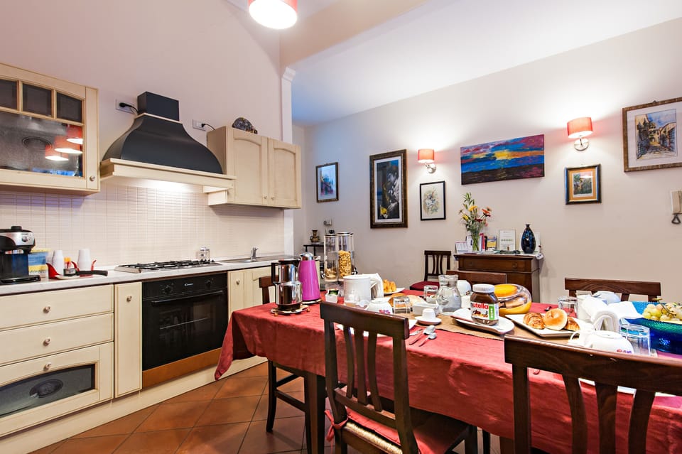 Premium Quadruple Room | Private kitchen