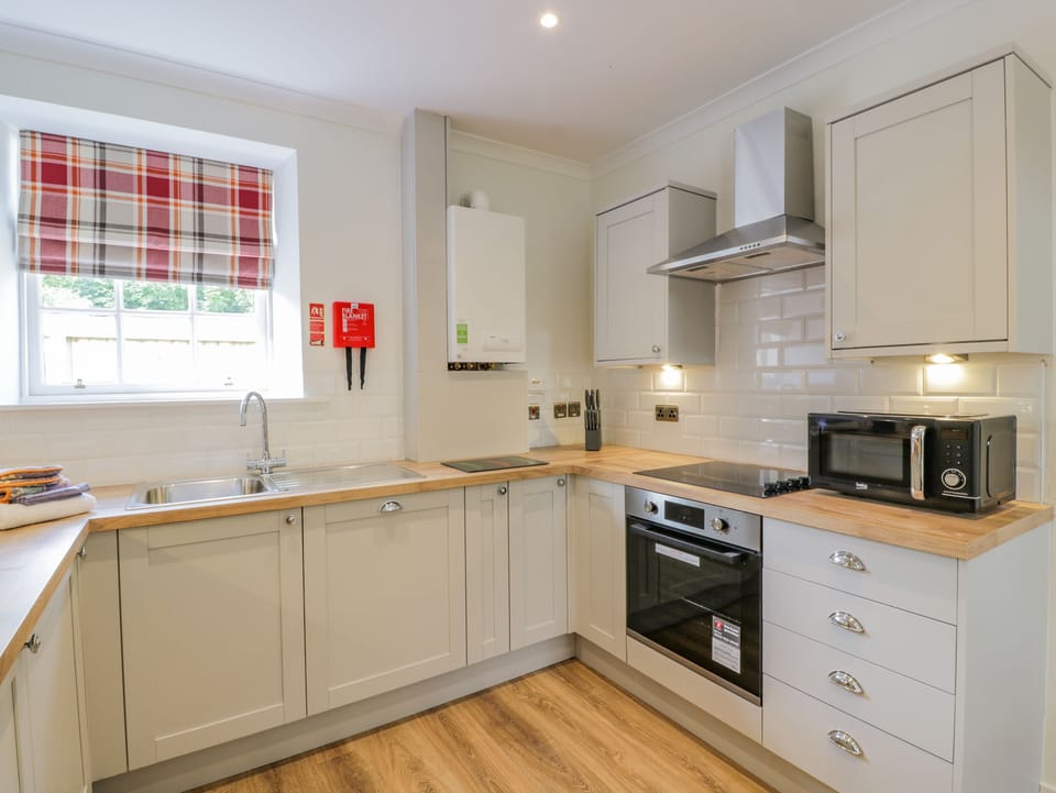 Fridge, microwave, dishwasher, electric kettle