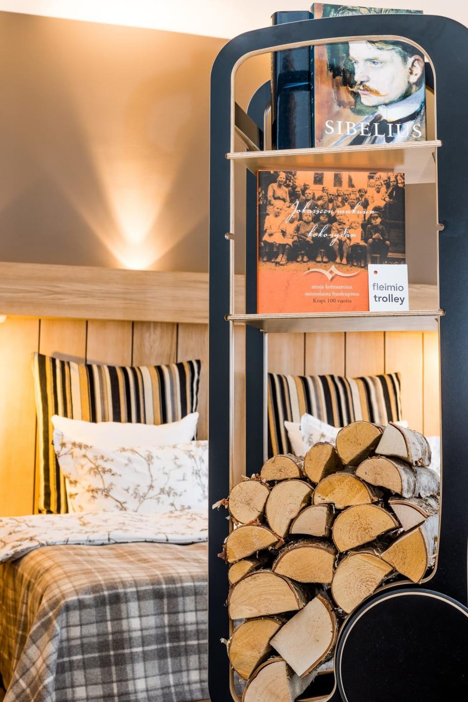 Premium bedding, desk, free WiFi, bed sheets