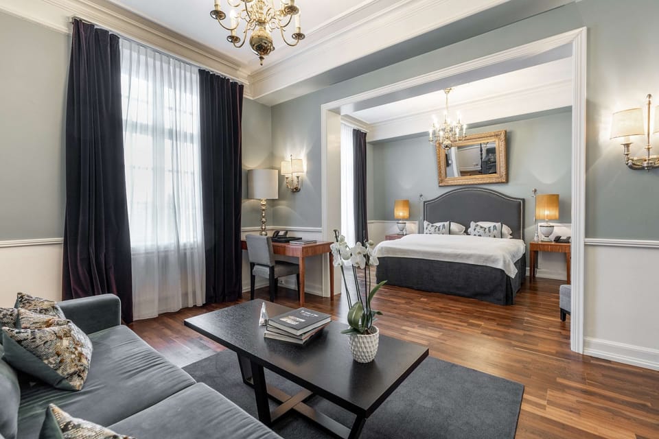 Junior Suite (With View) | Minibar, in-room safe, desk, laptop workspace