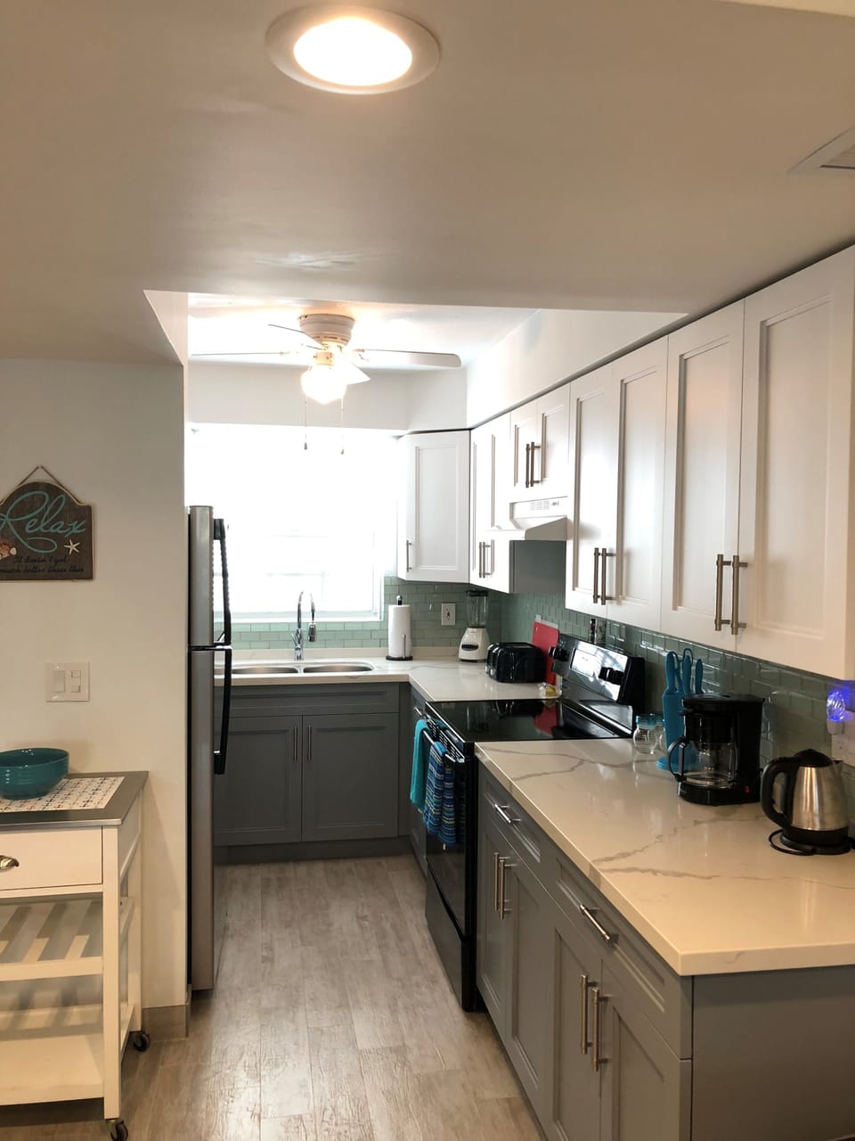 Townhome, 2 Bedrooms, Pool View | In-room dining