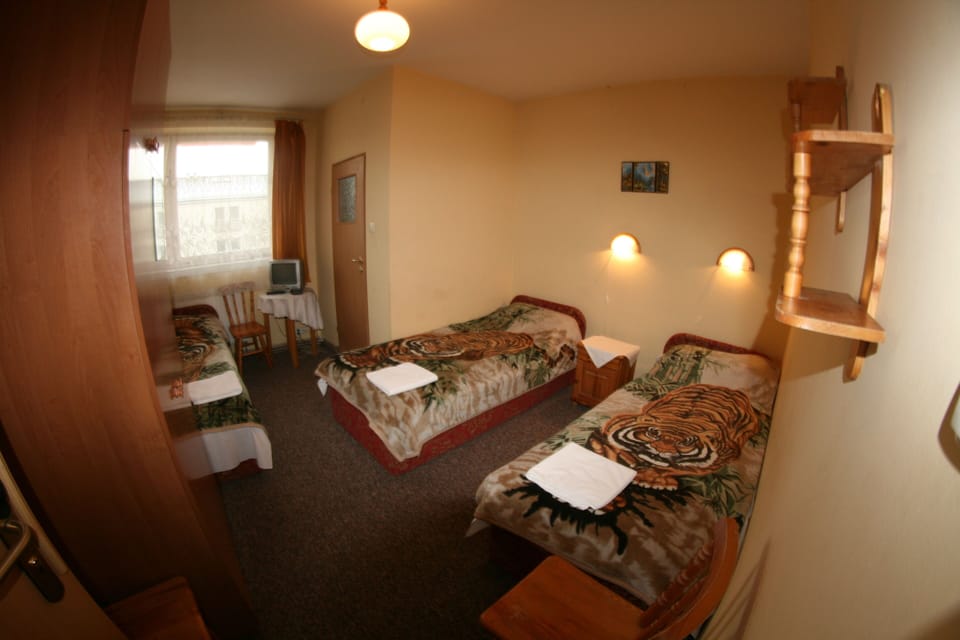 In-room safe, rollaway beds, free WiFi, bed sheets