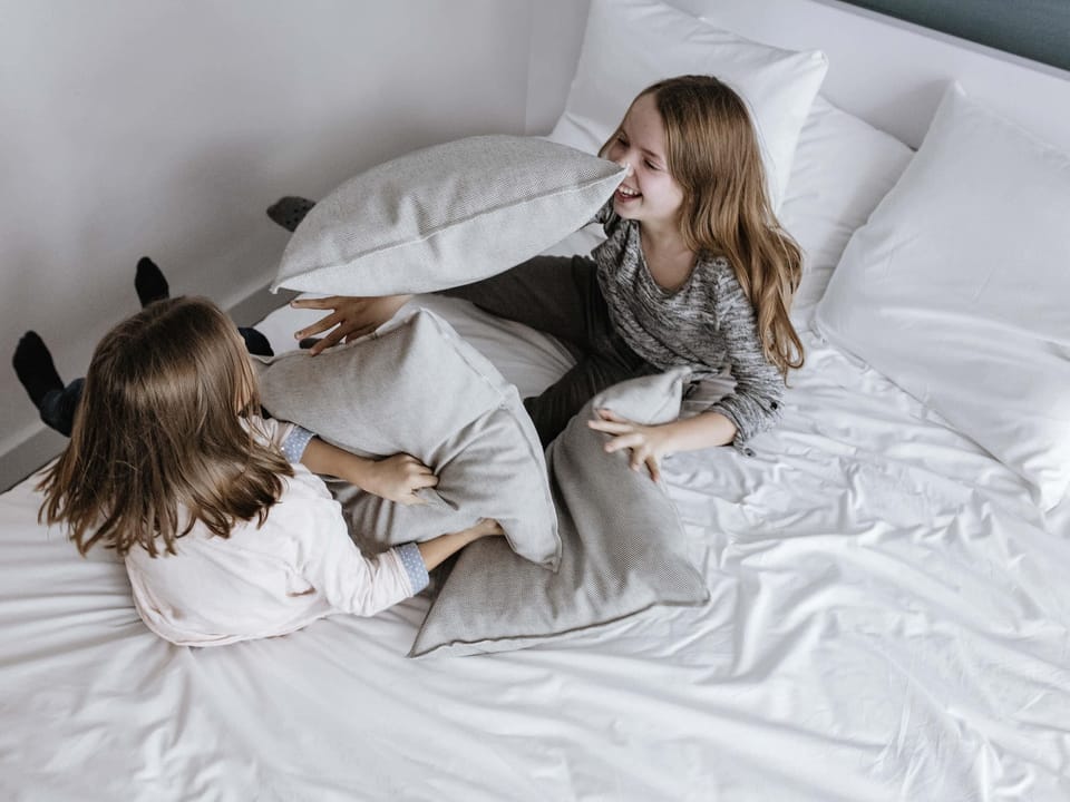 Standard Room, 1 Double Bed | In-room safe, desk, soundproofing, iron/ironing board