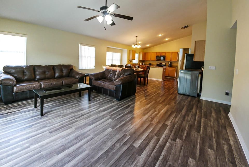 House (227 Rochester Loop, Davenport, FL 338) | Exterior
