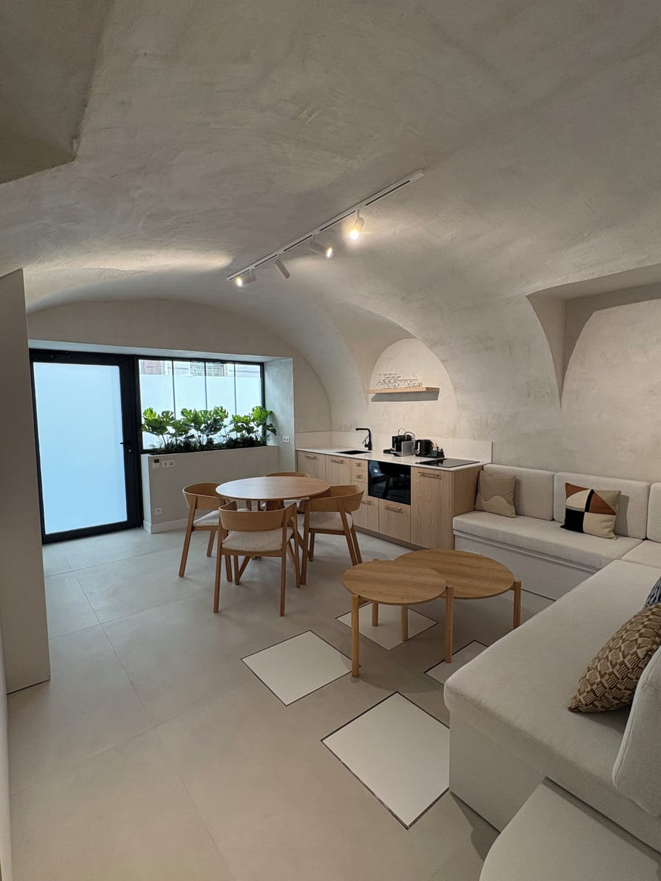 Apartment, 2 Bedrooms (Separate entrance) | Living area | Flat-screen TV
