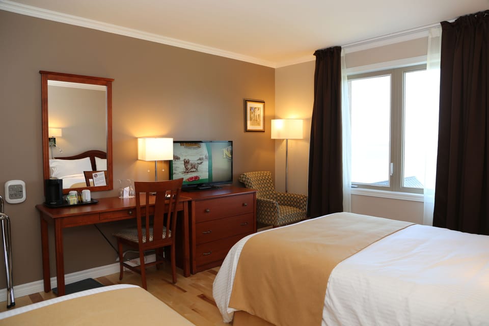 Standard Room, 1 Double and 1 Single Bed, River view | Desk, blackout drapes, iron/ironing board, free WiFi