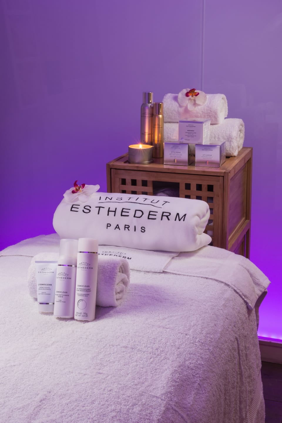 Sauna, body treatments, facials