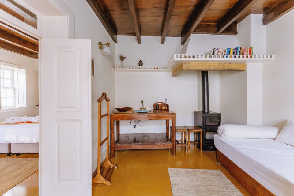 Family Room | WiFi (free), bed sheets