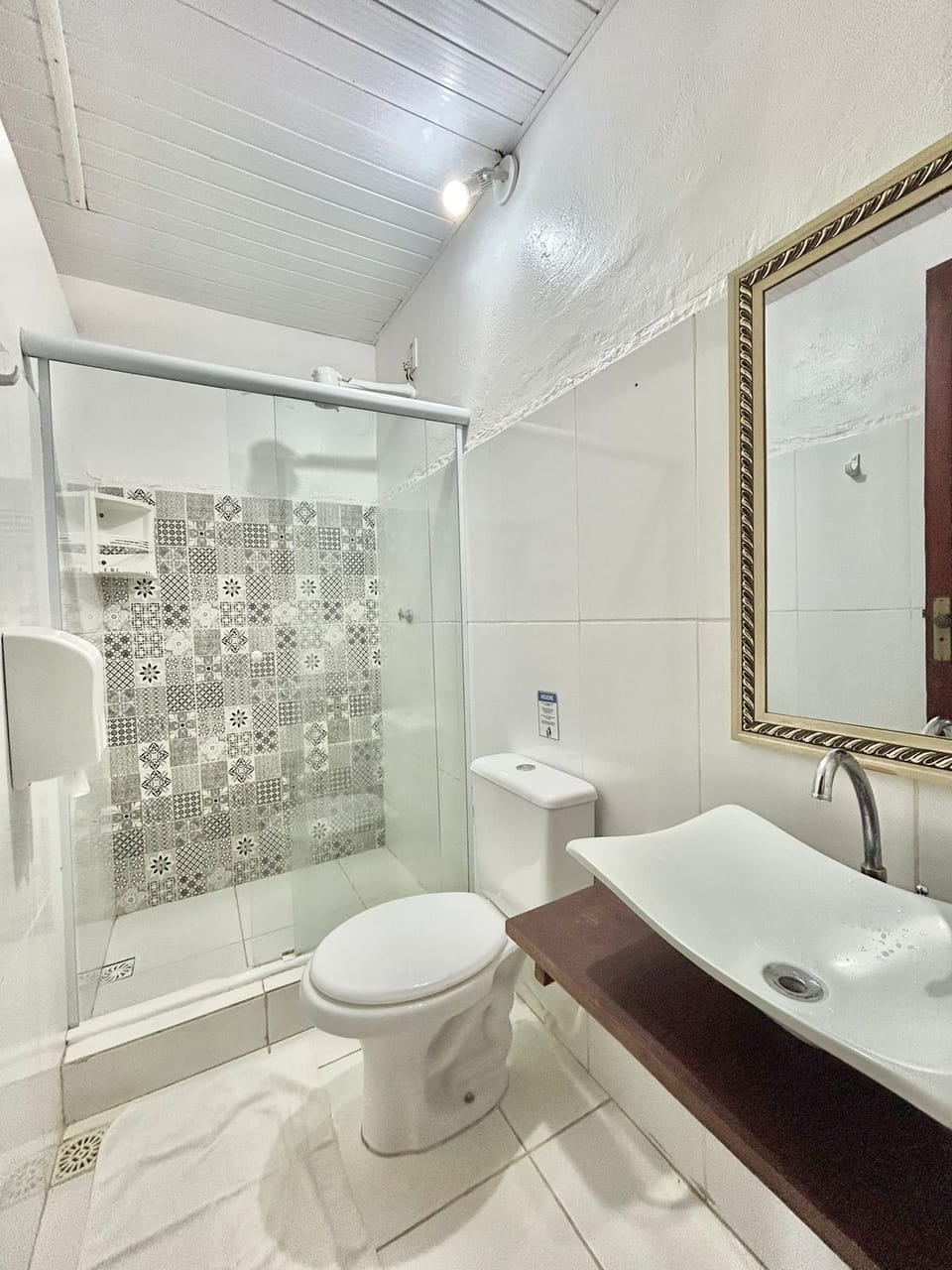 Superior Room | Bathroom | Hair dryer, towels, soap, toilet paper