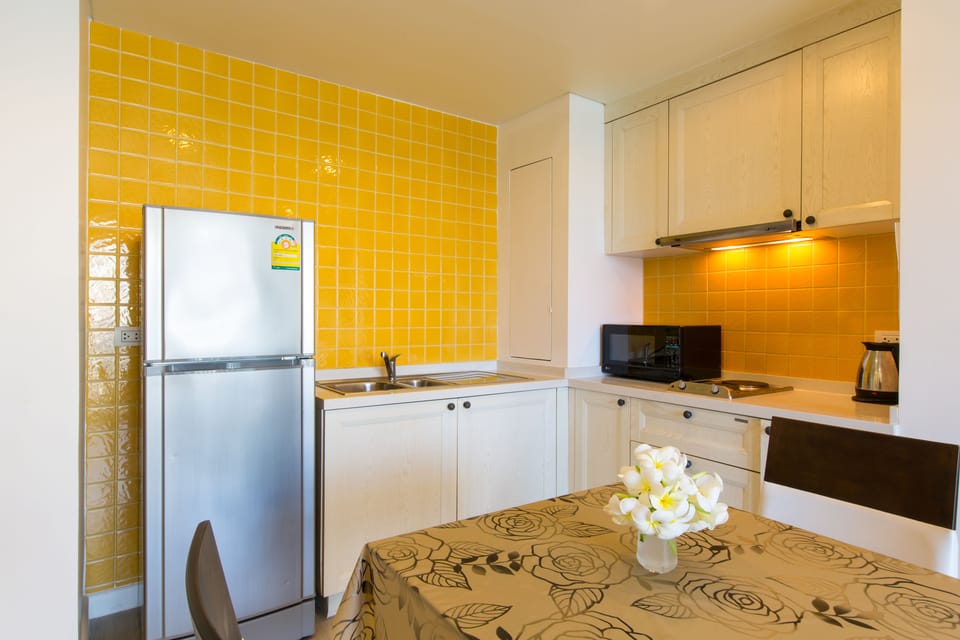 Classic Apartment, 1 Bedroom, Pool View, Poolside | Private kitchen | Full-size fridge, microwave, stovetop, coffee/tea maker