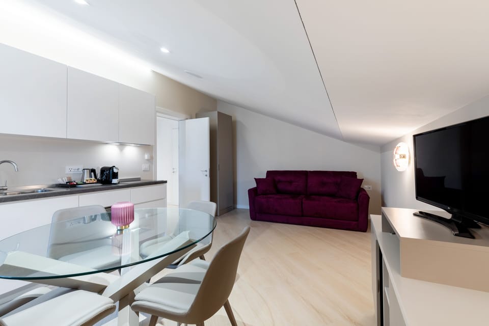 Duplex Suite | Living area | Flat-screen TV