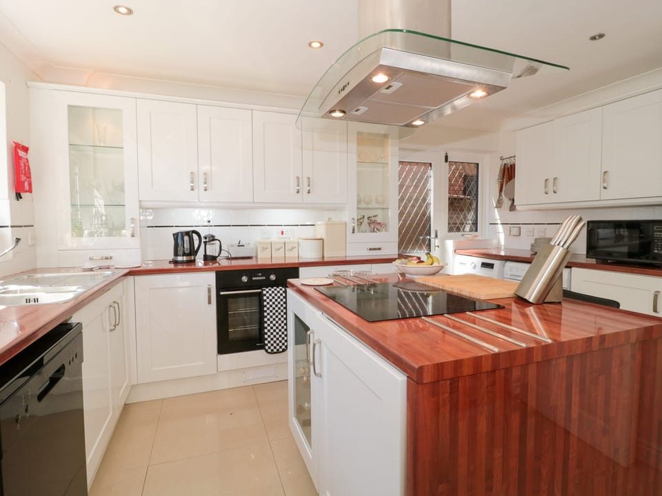Cottage | Interior