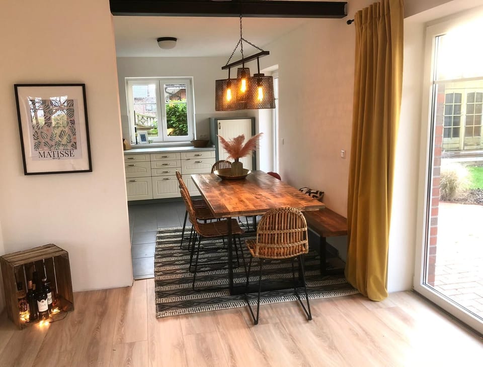 Exclusive House, Private Bathroom | Food and drink