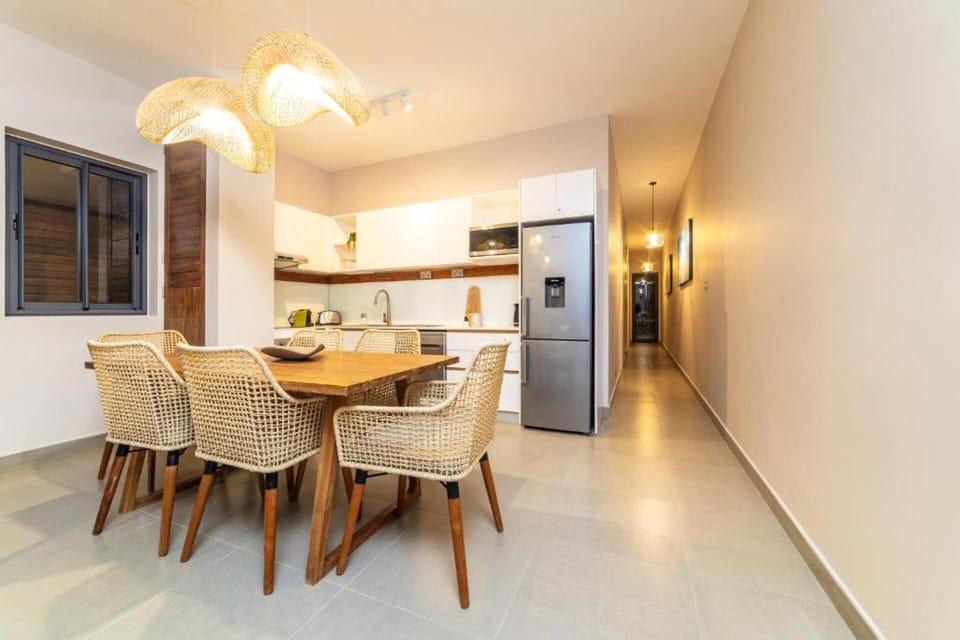 Apartment | Private kitchen | Fridge, microwave, oven, stovetop