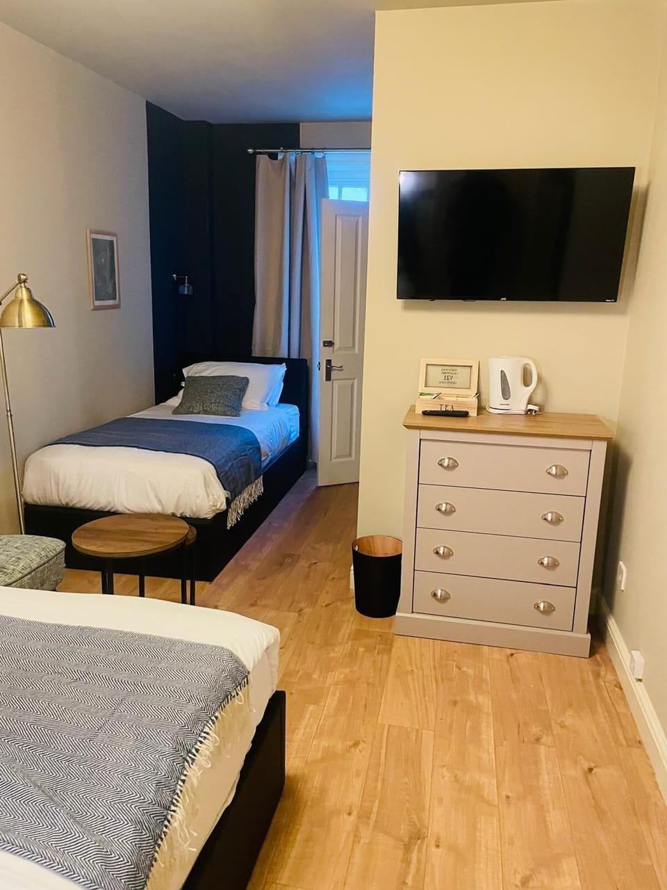 Classic Triple Room, Multiple Beds, Non Smoking, City View | Premium bedding, down comforters, individually furnished