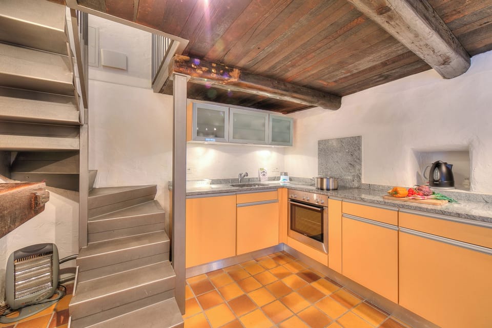 Family Chalet, 1 Bedroom, Fireplace, Mountainside (Rustico Caterina - Corippo) | Private kitchen | Fridge, stovetop, coffee/tea maker, electric kettle