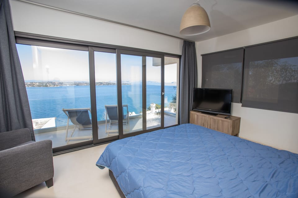 Raise Spetses Sea View Villa Villa in Islands